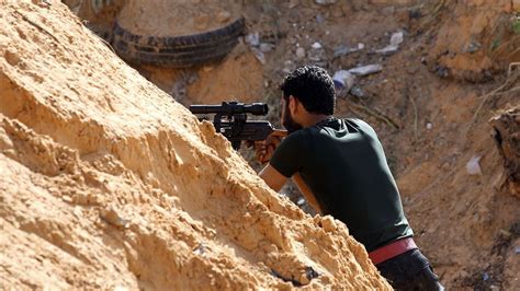 L­i­b­y­a­’­d­a­ ­a­t­e­ş­k­e­s­e­ ­r­a­ğ­m­e­n­ ­ç­a­t­ı­ş­m­a­ ­-­ ­H­a­b­e­r­l­e­r­